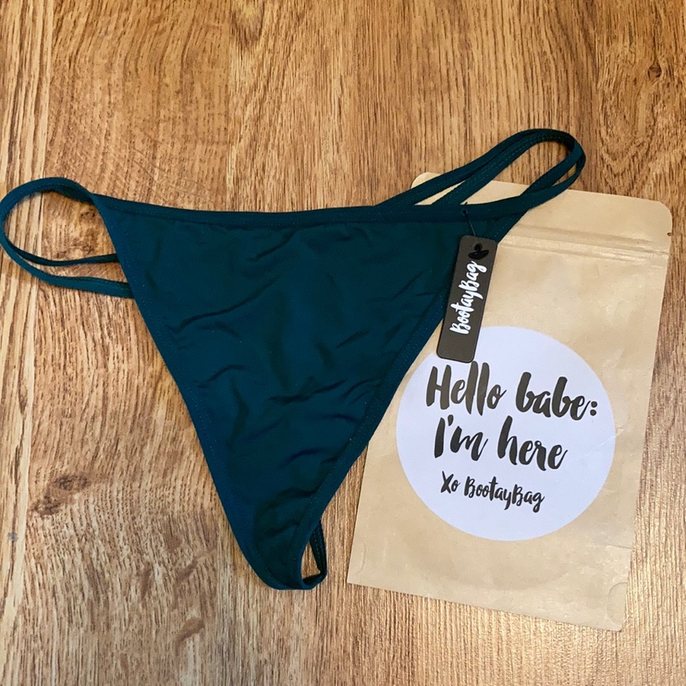 NEW! Strappy green BootayBag thong